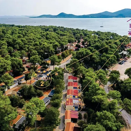 Estrada Mobile Home Biograd Na Moru Exterior photo