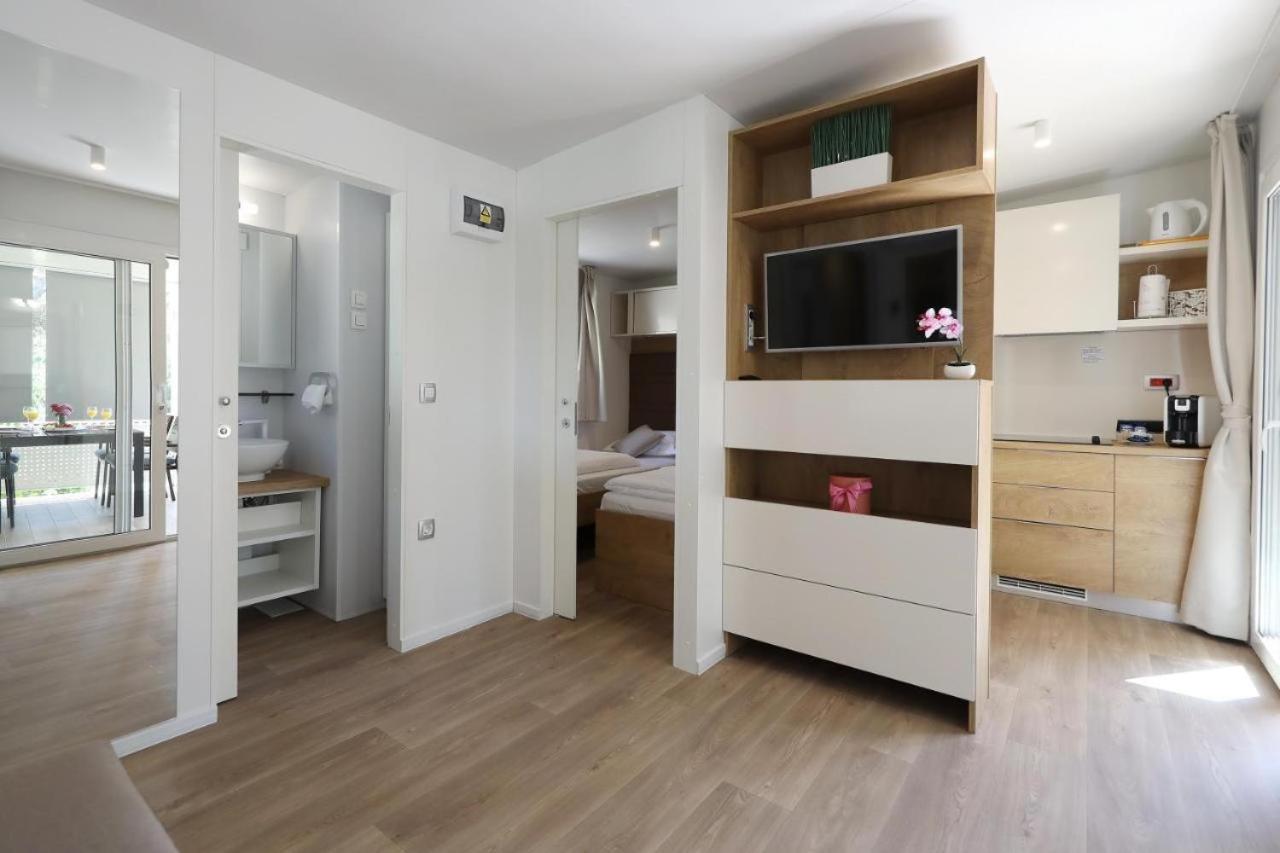 Estrada Mobile Camping 4*